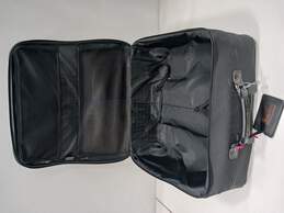 Samsonite Suitcase alternative image