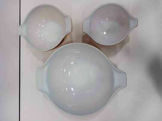 Set Of 3 Pyrex Brown & White Mixing Bowls/Baking Dishes image number 2