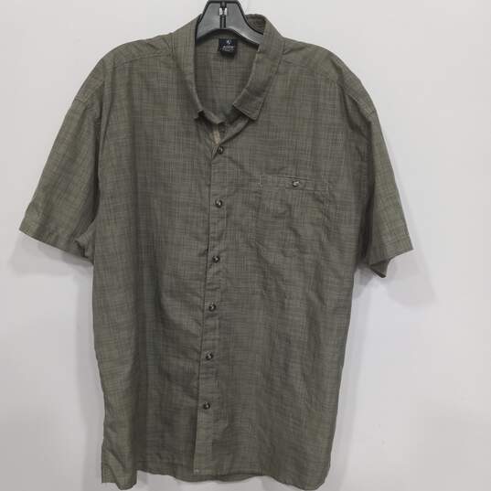 Men’s Kuhl Short-Sleeve Tapered Fit Button-Up Shirt Sz XXL image number 1