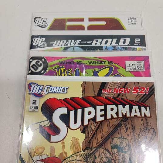Bundle of 11 Assorted DC Comic Books image number 4