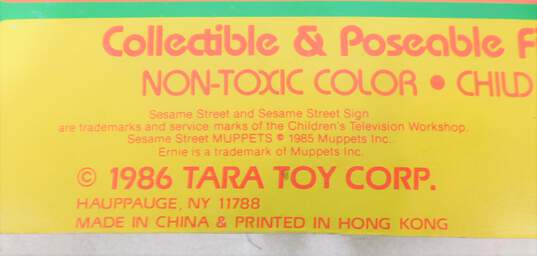 1986 Tara Toy Sesame Street Sealed Ernie Fully Poseable Figure image number 3