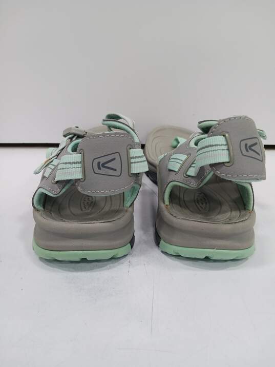 Keen Mint Green Thong Slingback Sandals Women's Size 8 image number 4