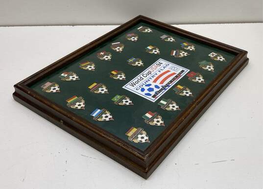 Framed World Cup USA 94 Country Flag Collector Pin Set image number 5