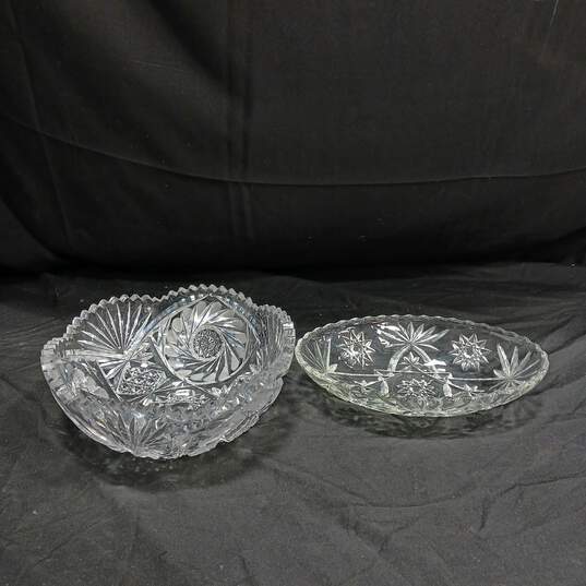 Bundle of 2 Heavy Cut Star Pattern Home Décor Candy Dishes/Bowls image number 1
