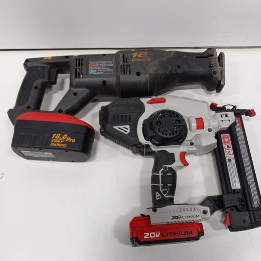 Bundle of 2 Assorted Power Tools image number 6