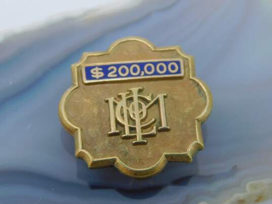 14K Gold Blue Enamel Accented Smooth & Textured Service Pin 2.8g image number 1