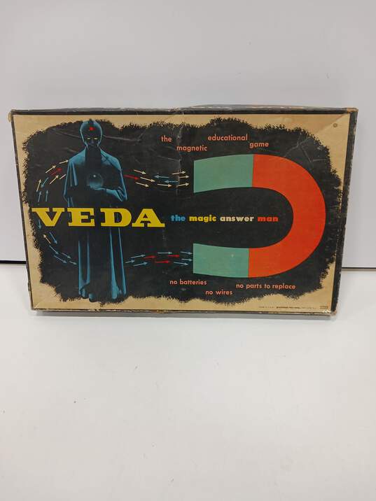 Vintage Veda the Magic Answer Man Board Game image number 2