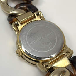 Designer Michael Kors MK-4266 Gold-Tone Tortoise Strap Analog Wristwatch alternative image