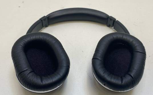 Philips SHN9500 Active Noise Canceling Over-Ear Headphone Wired with Case image number 4