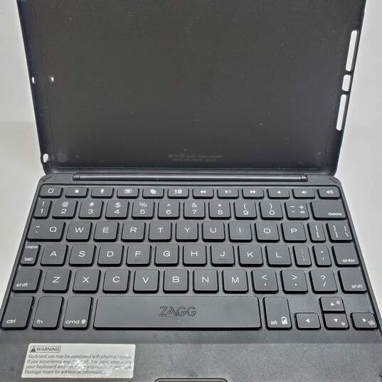 Zagg Tablet Keyboard w/Case image number 1