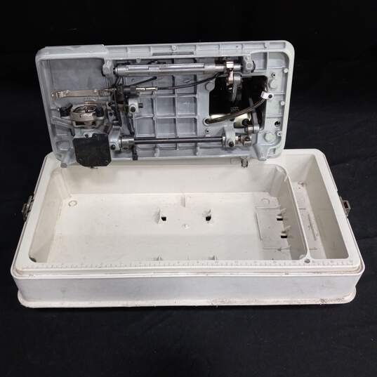 Vintage JC Penney Model 344C Sewing Machine Model 6501 image number 7