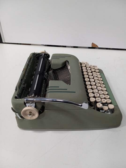 Vintage Smith-Corona Silent Super Green Portable Typewriter image number 5
