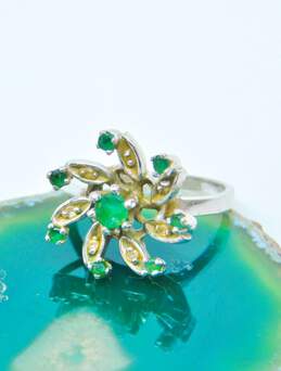 Vintage 10K White Gold Emerald Diamond Accent Pinwheel Ring 4.3g alternative image