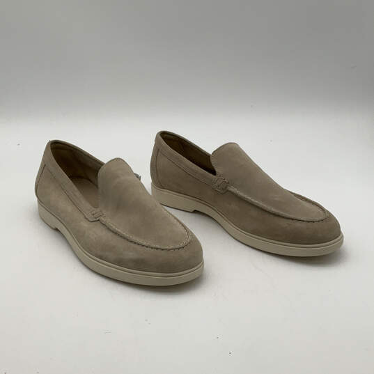 NWT Mens Beige Leather Round Toe Slip-On Classic Moccasin Shoes Size 9 image number 3