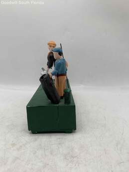 2 Golfers Figurine alternative image