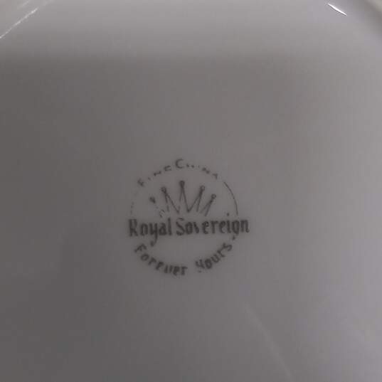 8 Pc. Set of Royal Sovereign Bowls image number 5