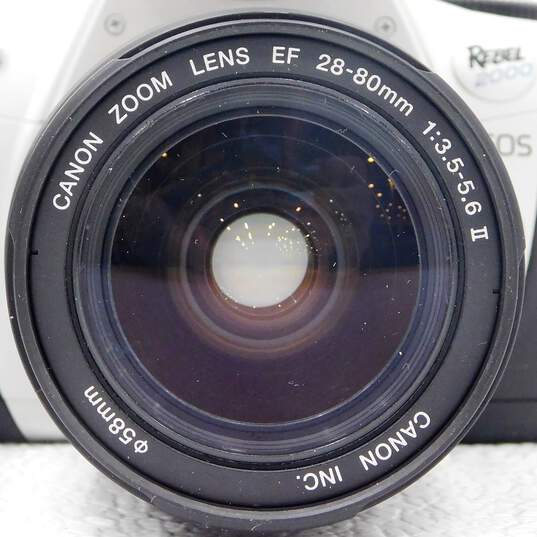 Canon EOS Rebel 2000 35mm SLR Film Camera w/ 28-80mm Lens & Bag image number 6