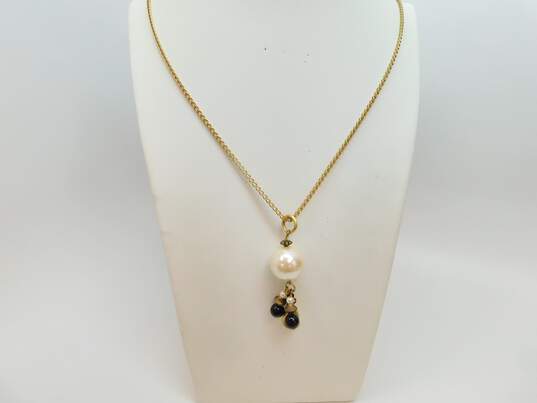 Vintage Robert Rose Goldtone Faux Pearls & Black Ball Ridged & Brushed Beaded Pendant Chain Necklace 19.1g image number 1
