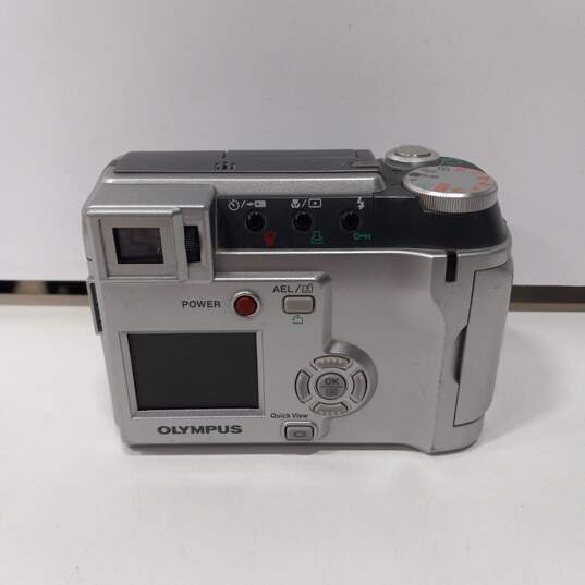 Olympus Camedia C-730 3.2MP 10X Optical Zoom Digital  Camera image number 2