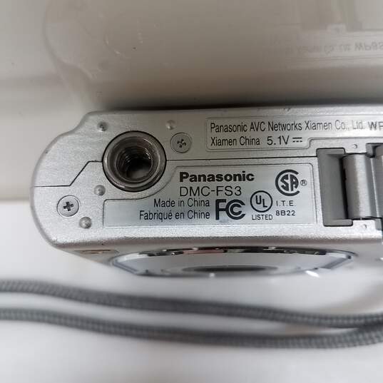 Panasonic Lumix DMC-FS3 8.1MP Compact Digital Camera Silver image number 6