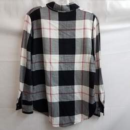 MNG Basics Black, White, & Red Plaid Flannel Shirt Size M alternative image