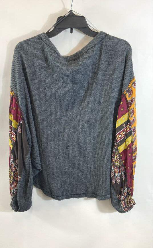 We The Free Gray Sweater - Size Medium image number 2