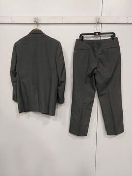 Kuppenheimer Men's Grey Suit Jacket & Pants alternative image