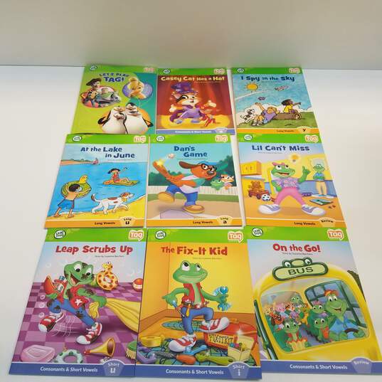 Leap Frog Tag Reading System Book Set 1 & 2 (Short & Long Vowels) image number 4