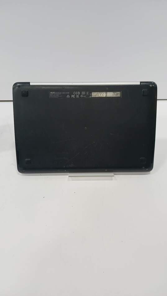 Asus Chromebook C200M Black Laptop Computer image number 2