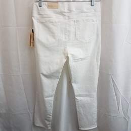 NYDJ Women's Optic White Pull-On Skinny Jeans Jeggings Size 10 alternative image