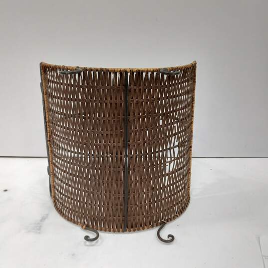 Metal and Wood Woven Home Decoration image number 4