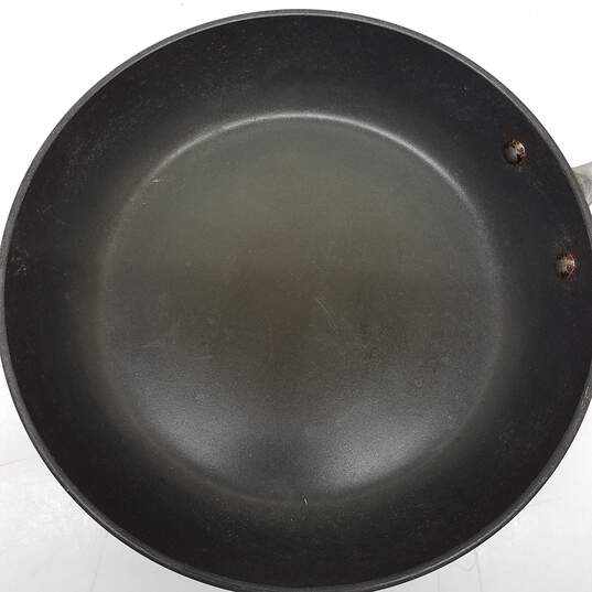All-Clad Metalcrafters 10.5in Non-stick Frying Pan image number 2