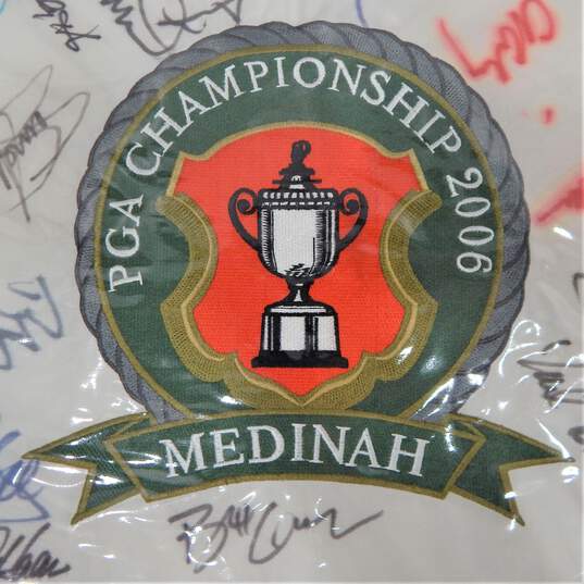 2006 PGA Championship Signed 18th Hole Pin Flag Medinah Illinois image number 2