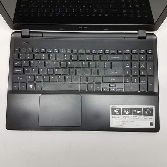 ACER Aspire E15 15in Laptop AMD e2-6110 CPU RAM & HDD image number 2