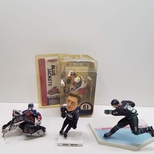 Hockey Collectibles Large Bundle image number 5