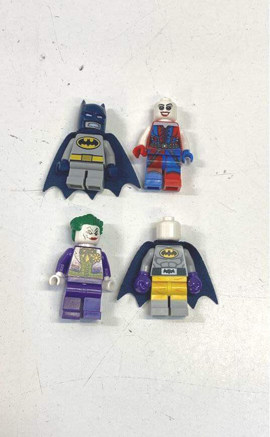 Lego Mixed DC Comics Minifigures Bundle (Set Of 12) image number 2