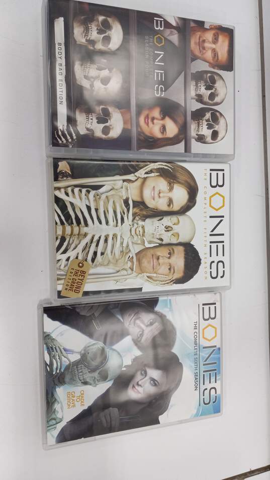 Bones: The Flesh & Bones Collection DVD Set image number 5