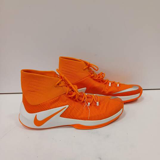 Men's Orange Nike Shoes Size 16.5 image number 4