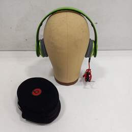 Beats Solo HD Green Headphones w/ Case