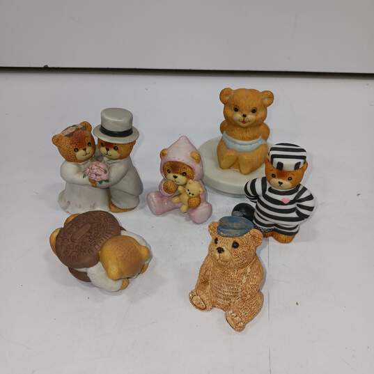 16pc Set of Enesco Lucy & Me Ceramic Bear Figurines w/Display Shelf image number 5