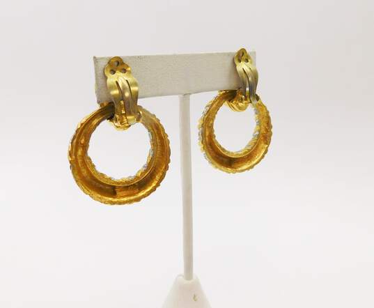 Vintage Jomaz Joseph Mazer Goldtone Rhinestones Accented Twisted Textured Circle Drop Clip On Statement Earrings 35.9g image number 2
