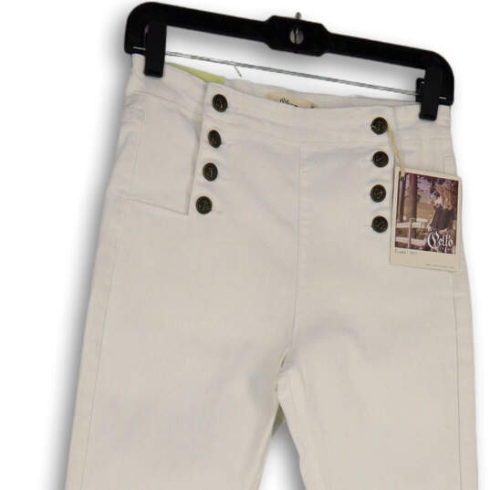 NWT Womens White Denim Light Wash Pockets Stretch Skinny Jeans Size 7 image number 3