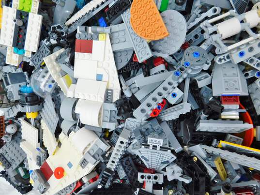 11.0 LBS LEGO Star Wars Bulk Box image number 1