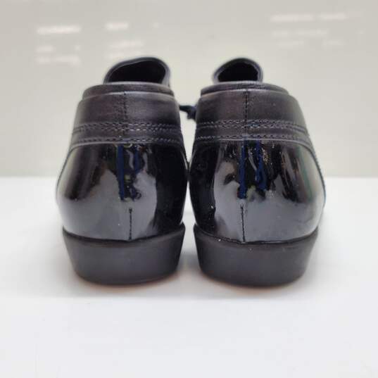 AUTHENTICATED WMNS CHANEL LEATHER LACE UP SNEAKERS SZ 39.5 image number 5