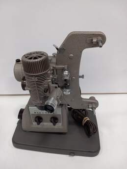 Bell & Howell 122 Eight MM Film Projector in Case alternative image