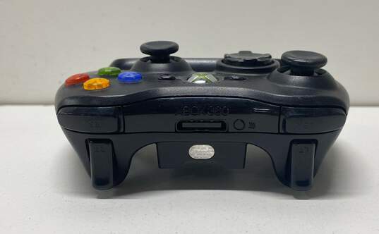 Microsoft Xbox 360 controller and chatpad - black image number 3