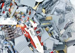 6.2 LBS LEGO Star Wars Bulk Box alternative image