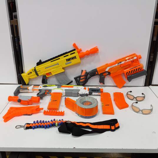 Bundle of Assorted NERF Guns & Accessories image number 1