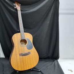 Abilene AW-15 Acoustic Guitar