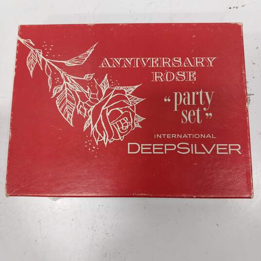 International Deep Silver Anniversary Rose Party Tray image number 4